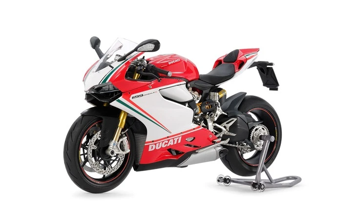 Tamiya Ducati 1199 Panigale S Tricolore