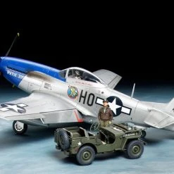 Tamiya 25205 P-51D & 4×4 LV