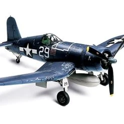 Tamiya 60775 Vought F4U-1A Corsair