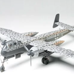 Tamiya 61057 HEINKEL HE219 UHU
