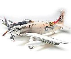 61058 Tamiya 1/48 Skyraider